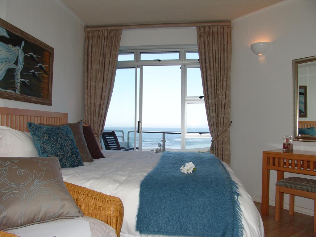 Diaz 15 House On The Bay Hotel Jeffreys Bay Bagian luar foto