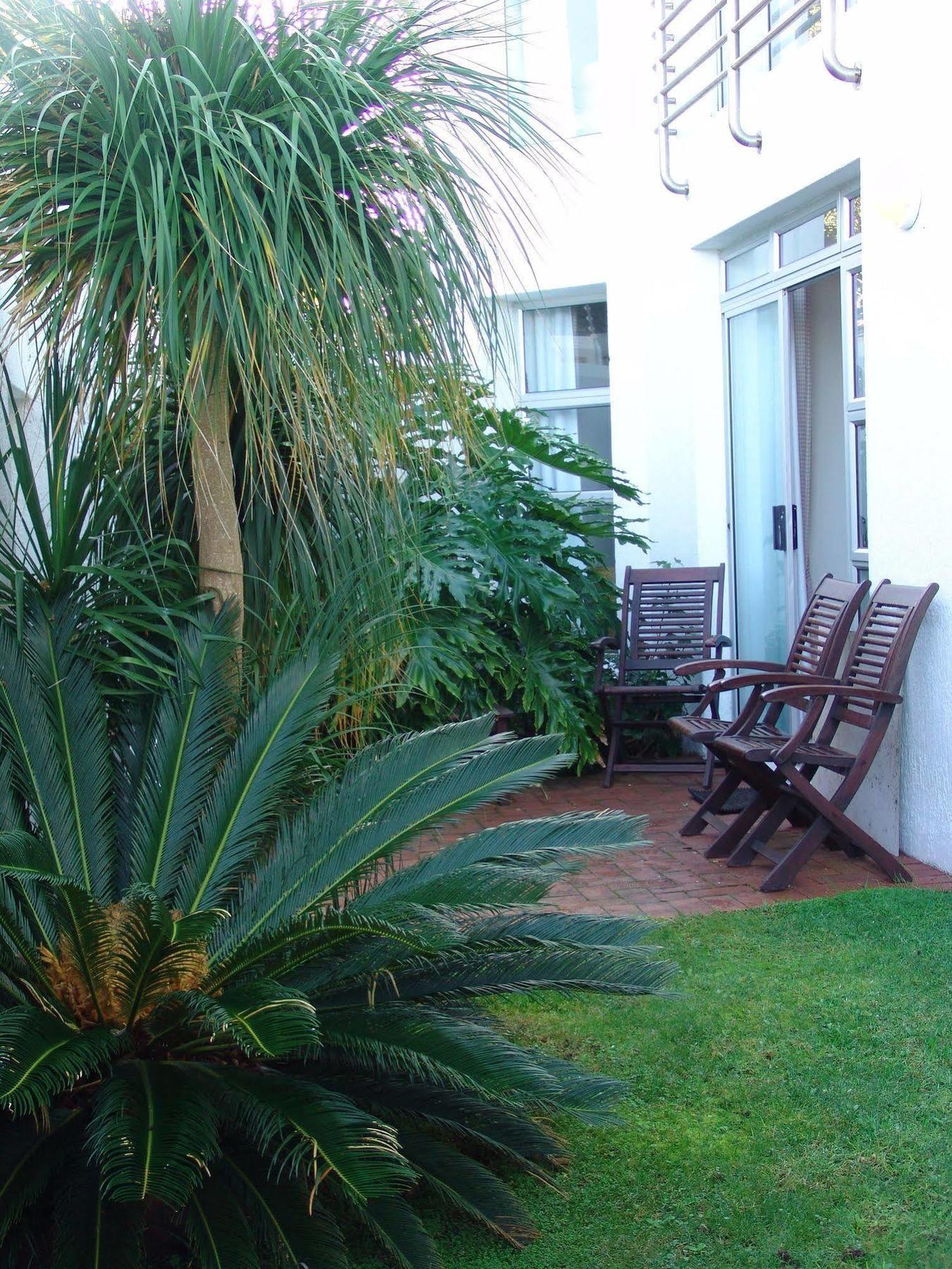 Diaz 15 House On The Bay Hotel Jeffreys Bay Bagian luar foto